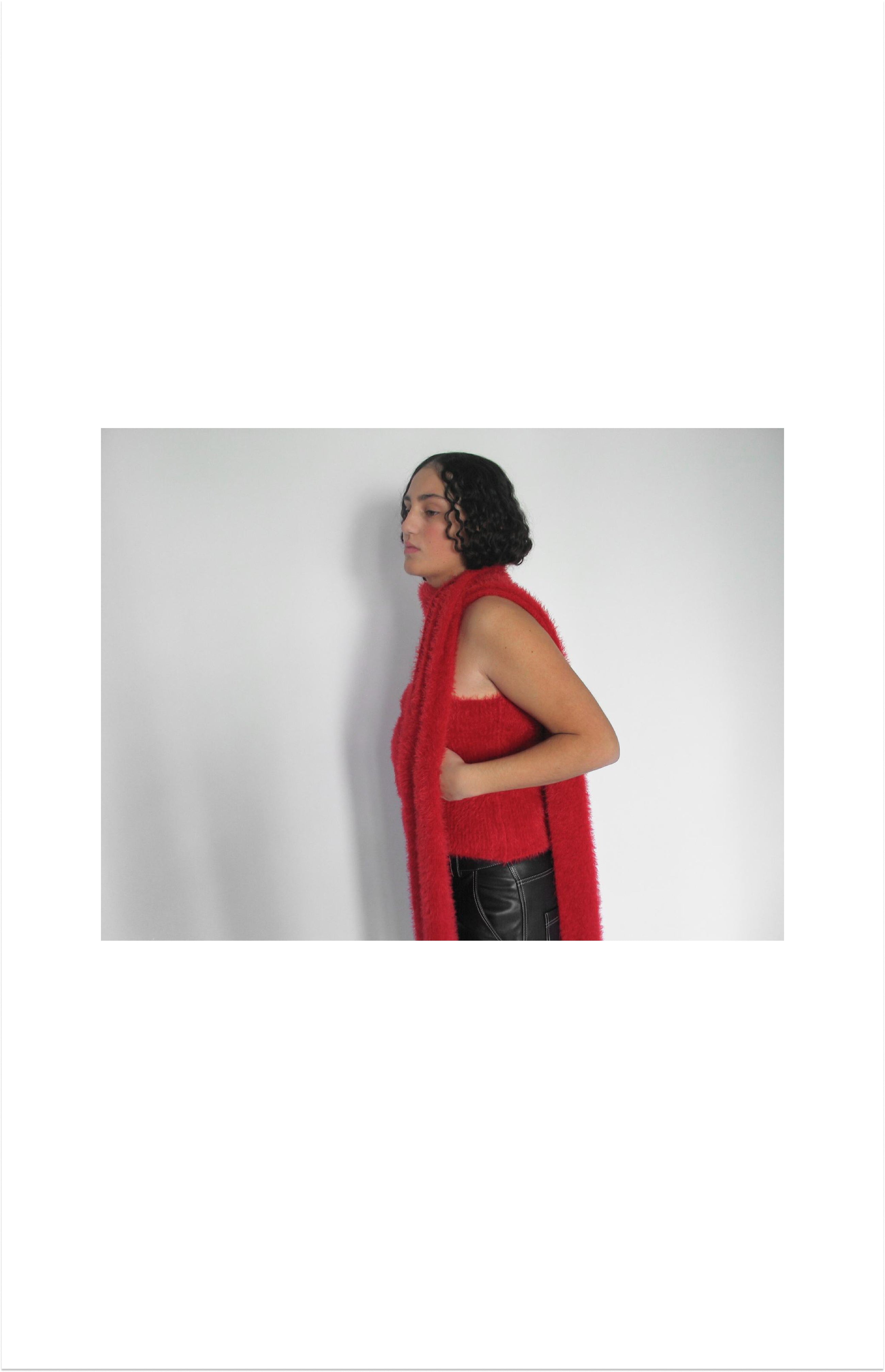 le rouge scarf