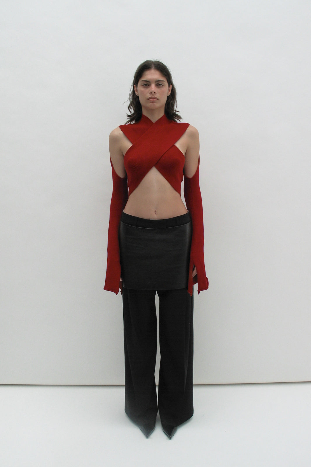 Crossover red straps top