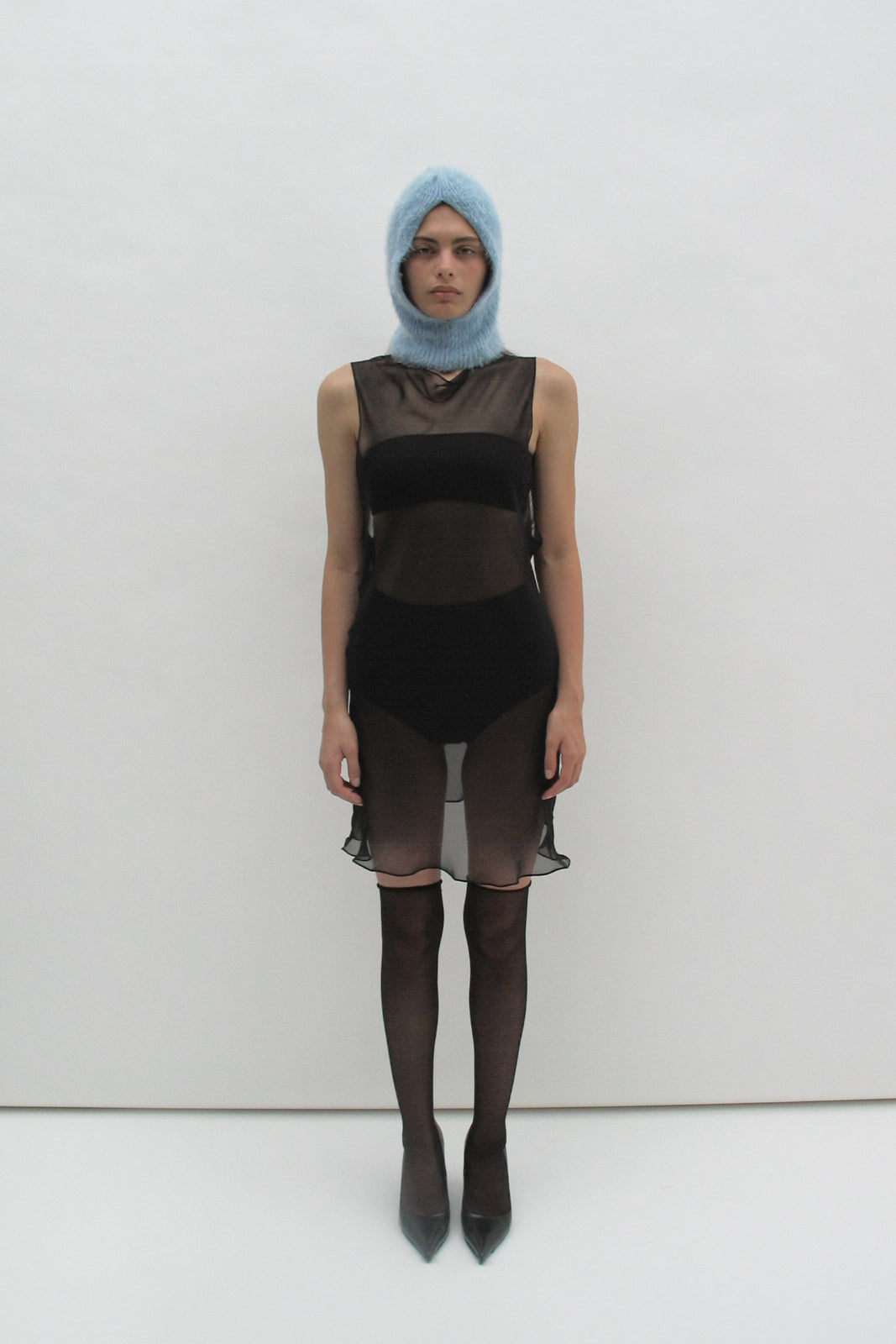 Fluffy helmet light-blue