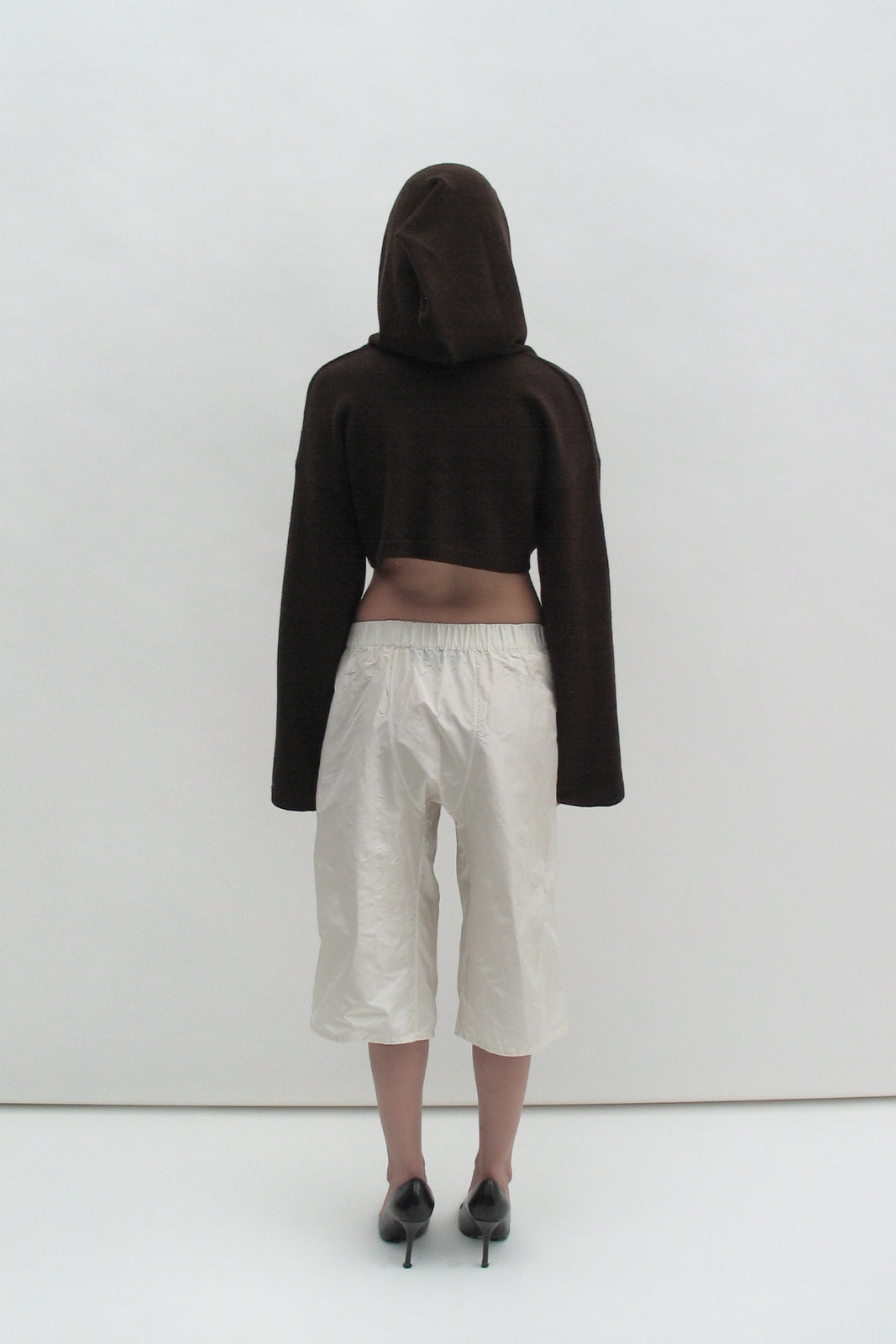 Sweat à capuche coupé