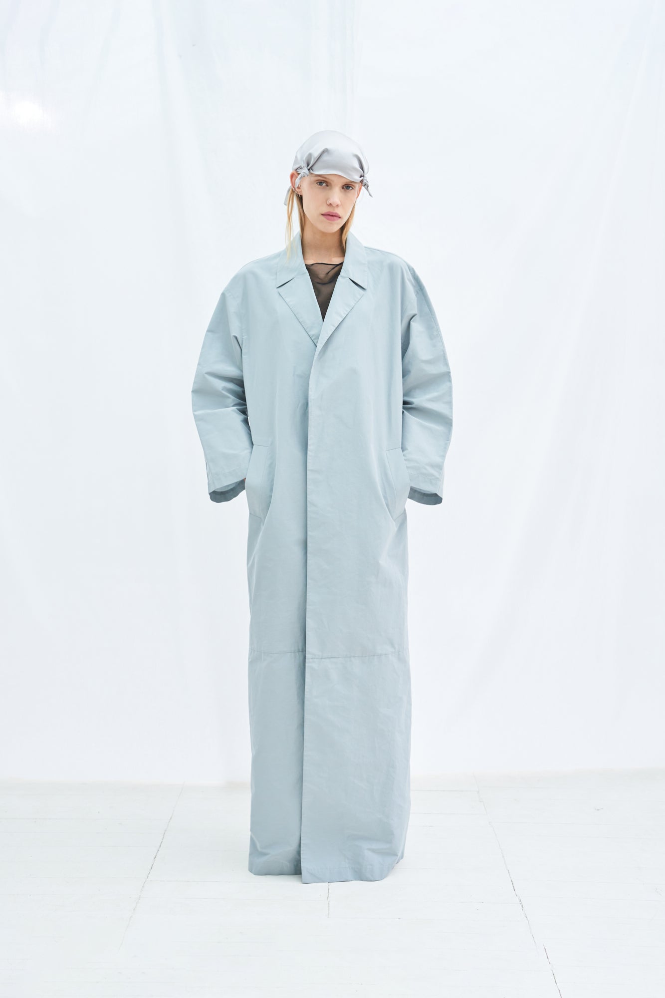 Raincoat grey
