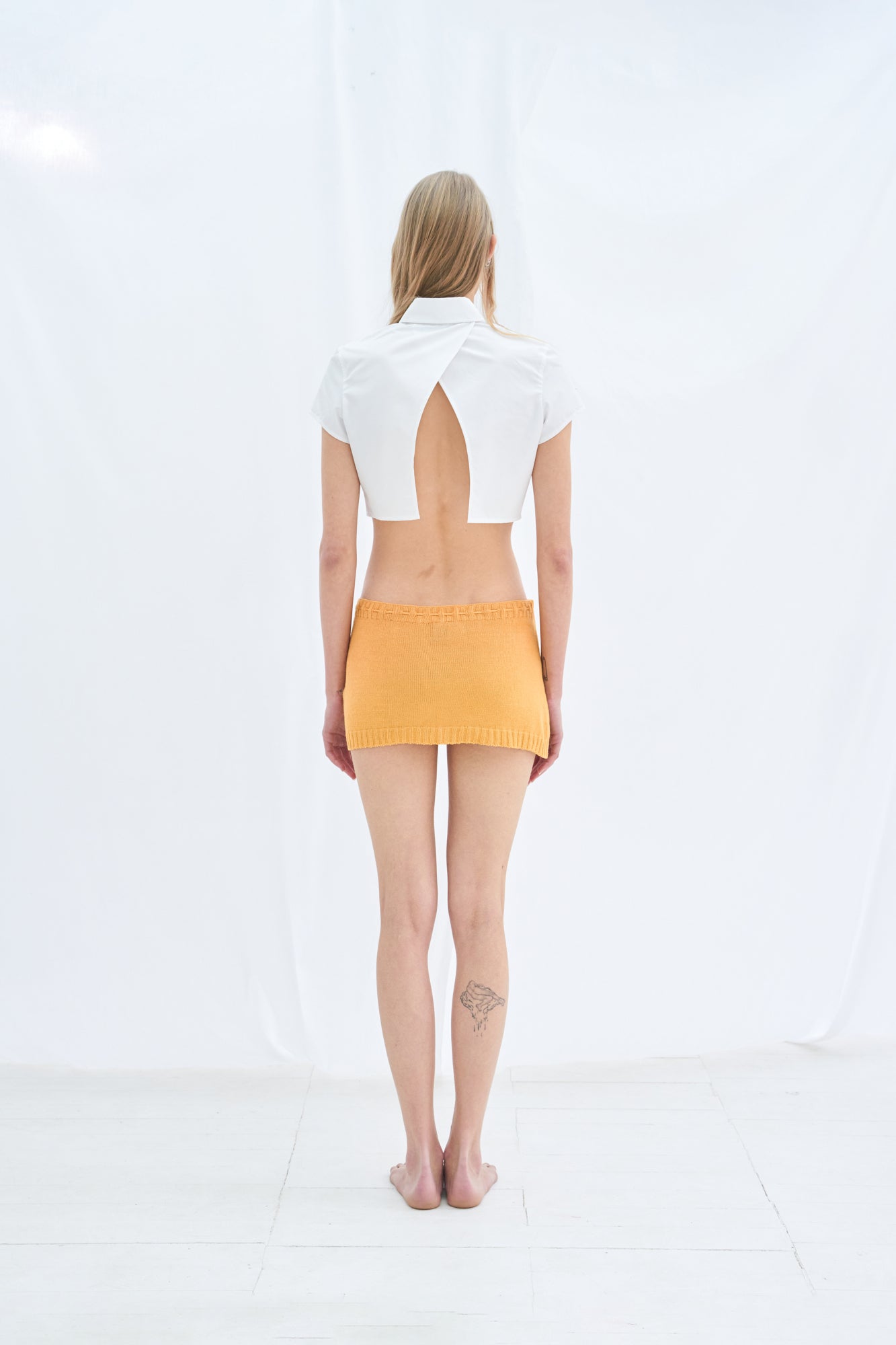 Cropped shirt
