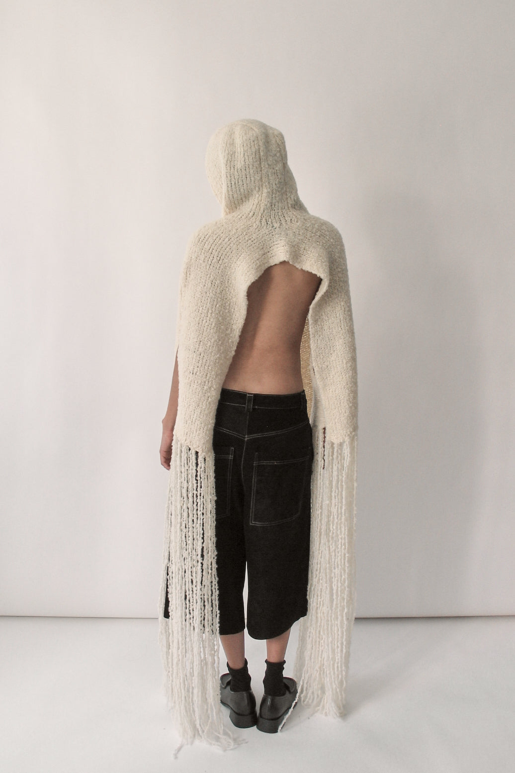 Butter White Bakhroma Capuche