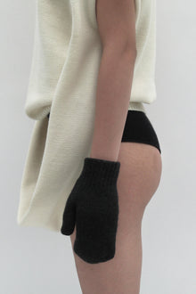 Yak mittens in graphite wool