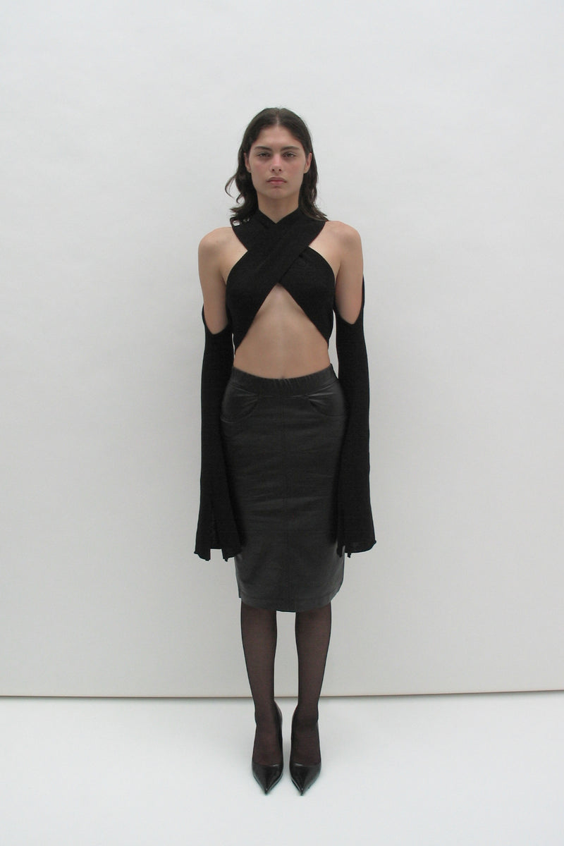 Crossover black straps top