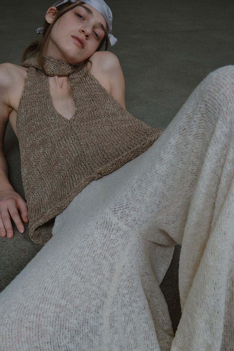 Knitted reversible top